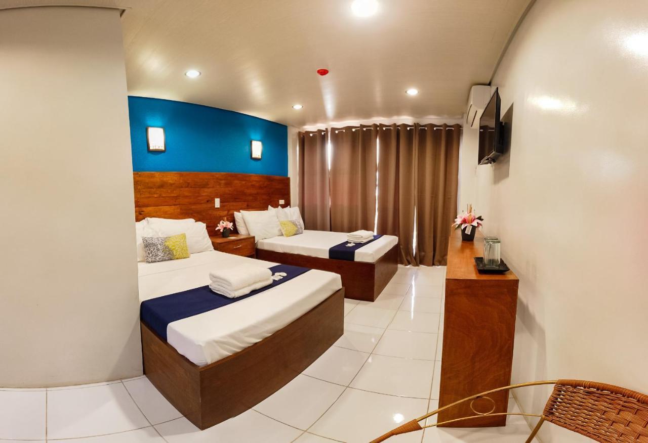 A&A Abe Bayfront Inn Coron Bagian luar foto