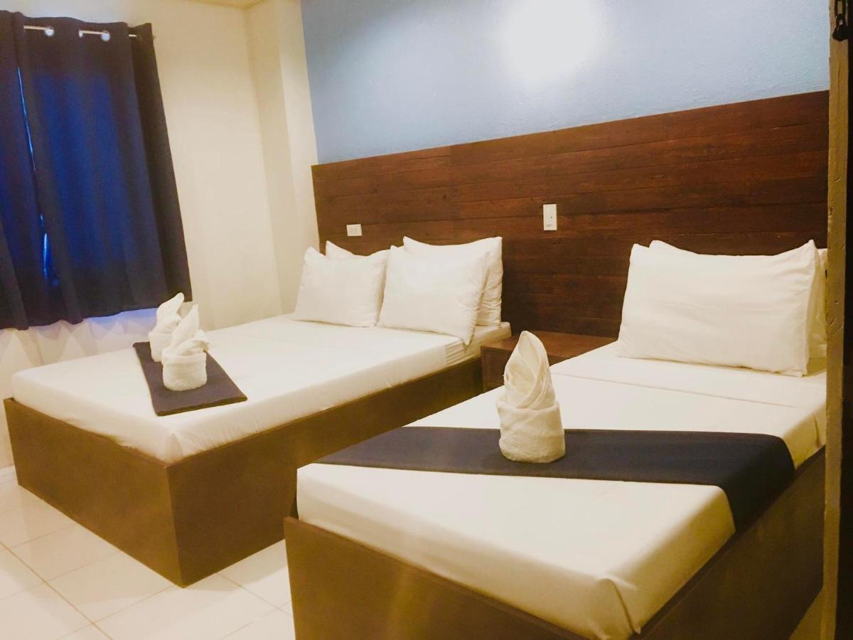 A&A Abe Bayfront Inn Coron Bagian luar foto