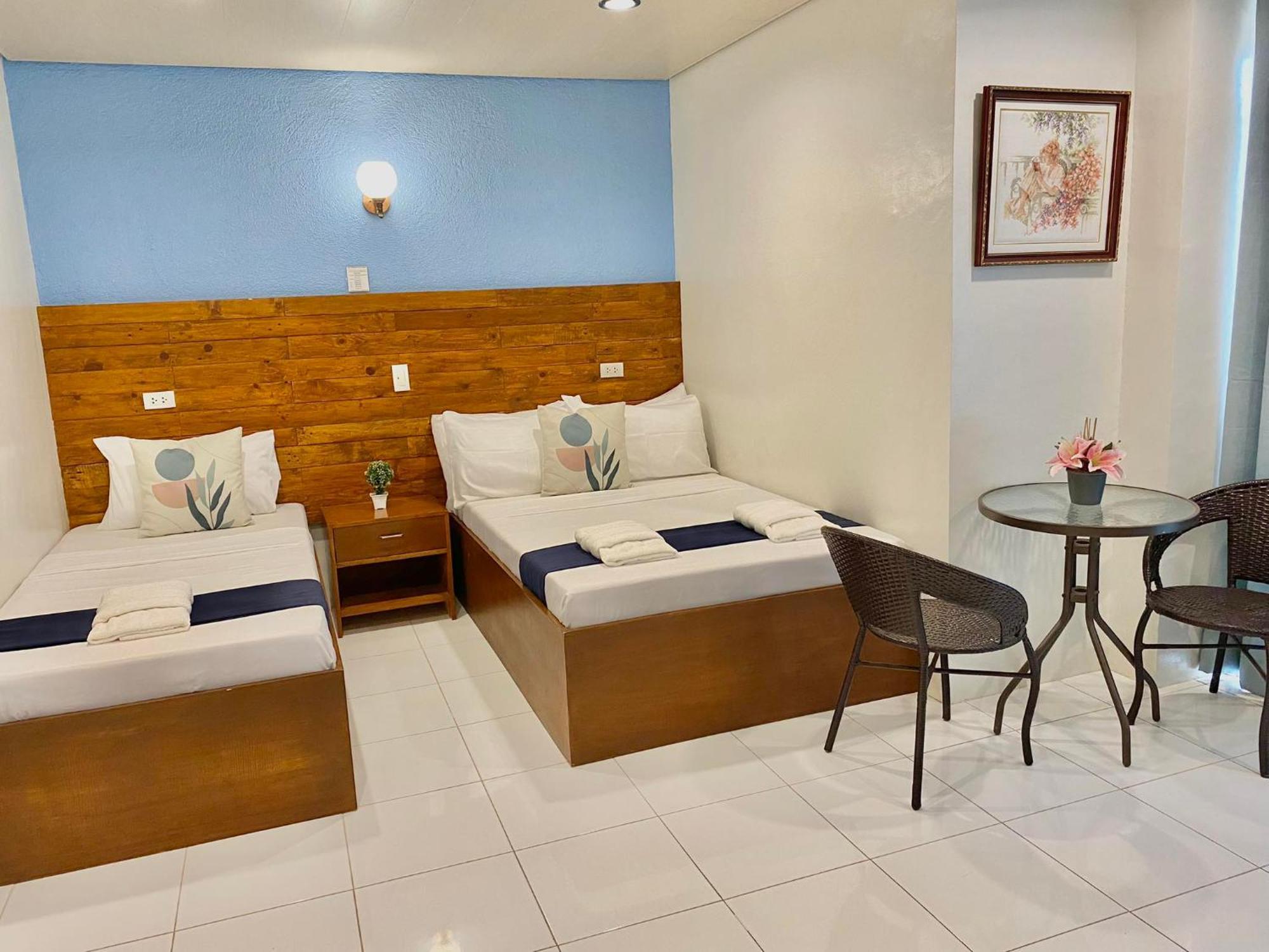 A&A Abe Bayfront Inn Coron Bagian luar foto