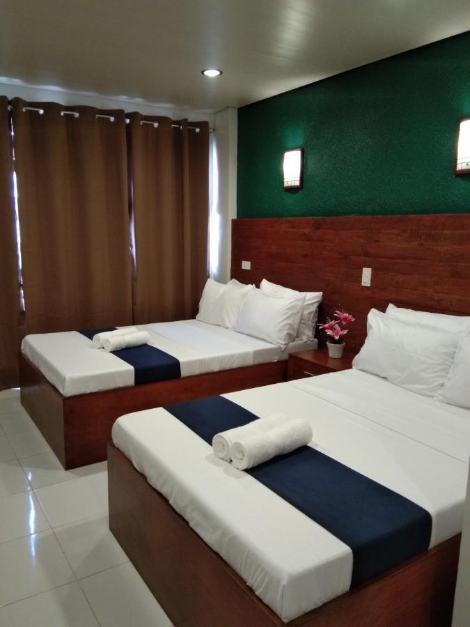 A&A Abe Bayfront Inn Coron Bagian luar foto